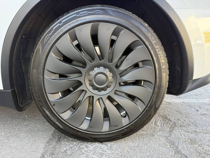 2022 Tesla Model Y Long Range
