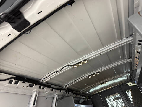 2017 Chevrolet Express 2500