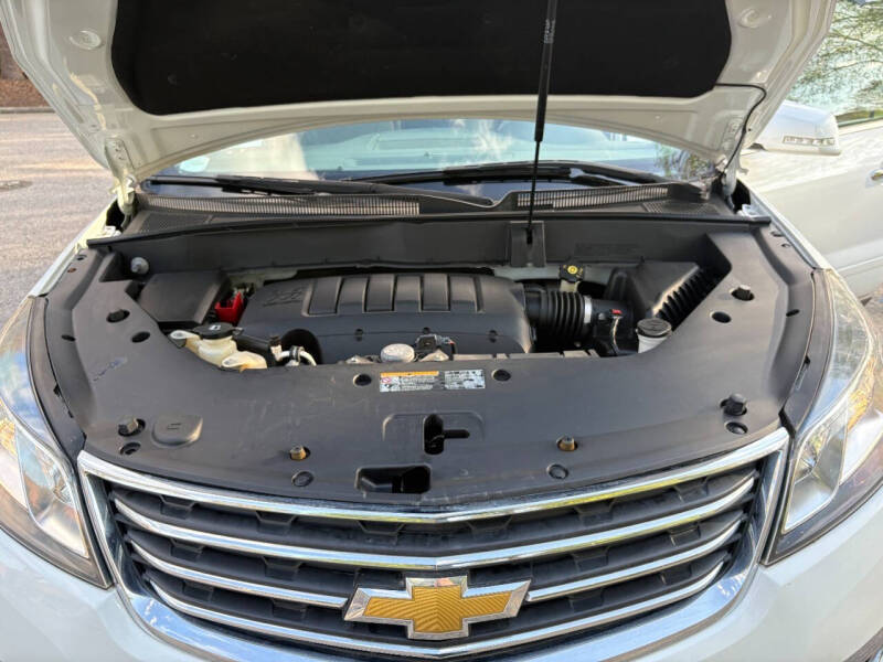 2017 Chevrolet Traverse LT