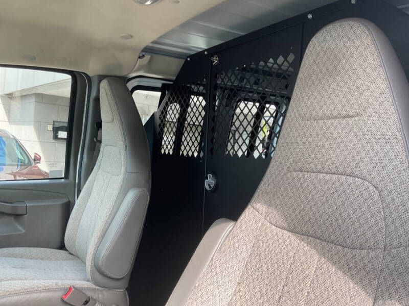 2021 Chevrolet Express 2500