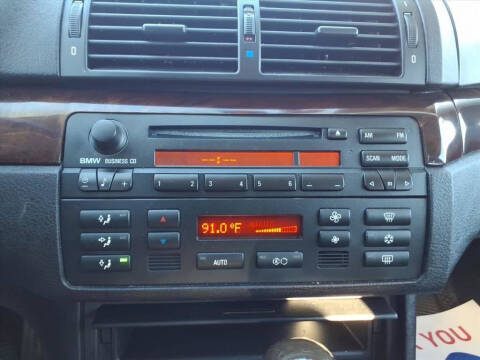 2005 BMW 3 Series 325i