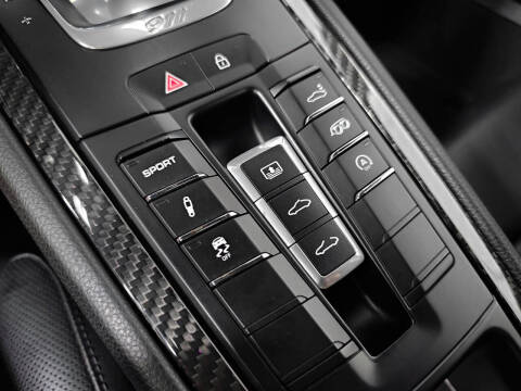 2019 Porsche 911 Carrera