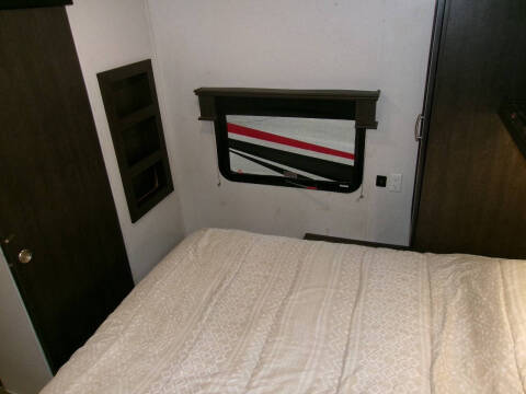 2019 Forest River Shockwave 25rqmx