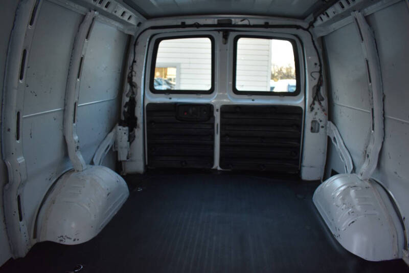 2021 Chevrolet Express 2500