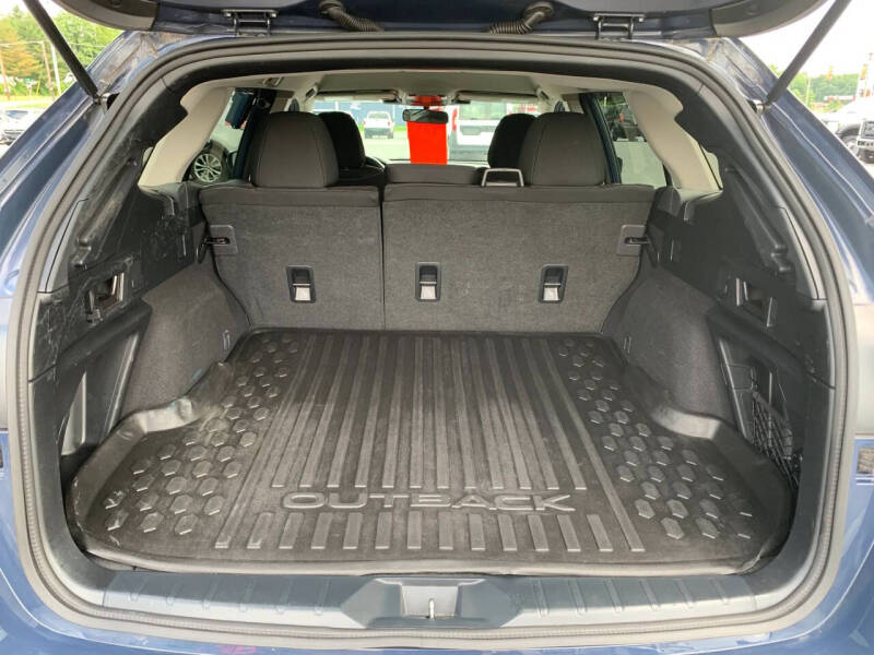 2023 Subaru Outback Premium