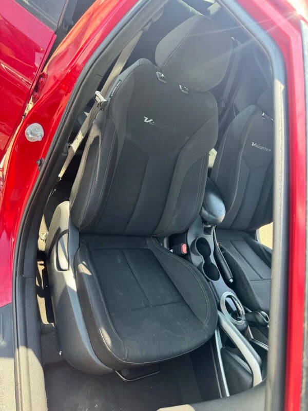 2013 Hyundai Veloster