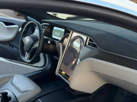 2016 Tesla Model S