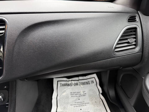 2013 Chrysler 200 LX