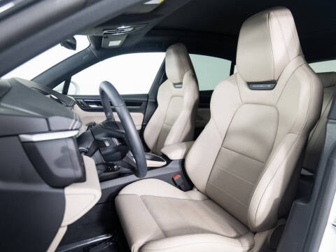 2024 Porsche Macan 4 Electric