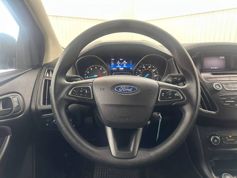 2017 Ford Focus S