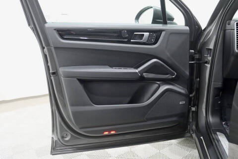 2022 Porsche Cayenne