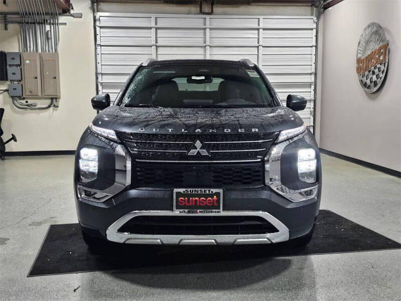 2025 Mitsubishi Outlander PHEV