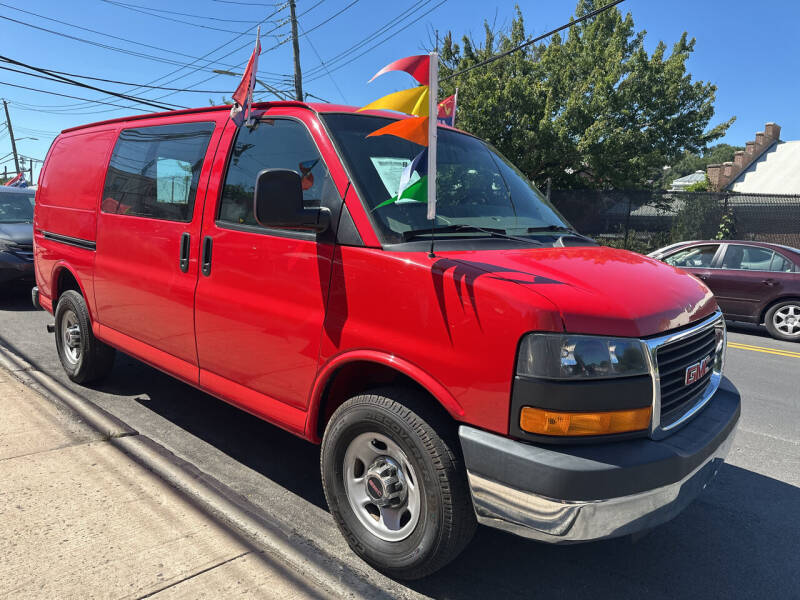 2015 GMC Savana for sale at Deleon Mich Auto Sales in Yonkers NY