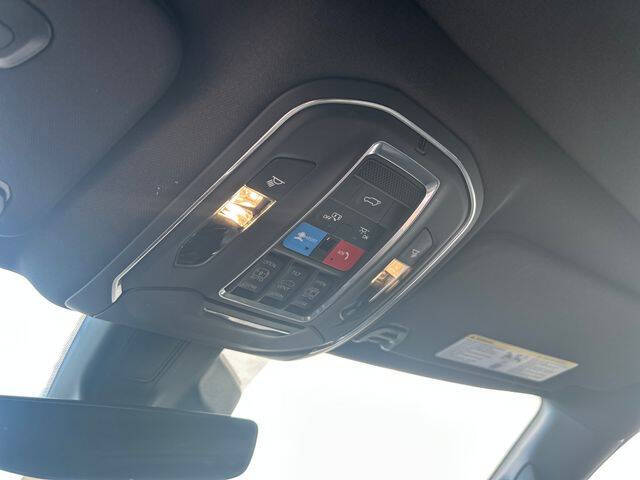 2024 Jeep Wagoneer L Series III