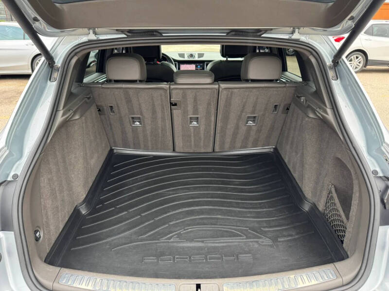 2019 Porsche Macan