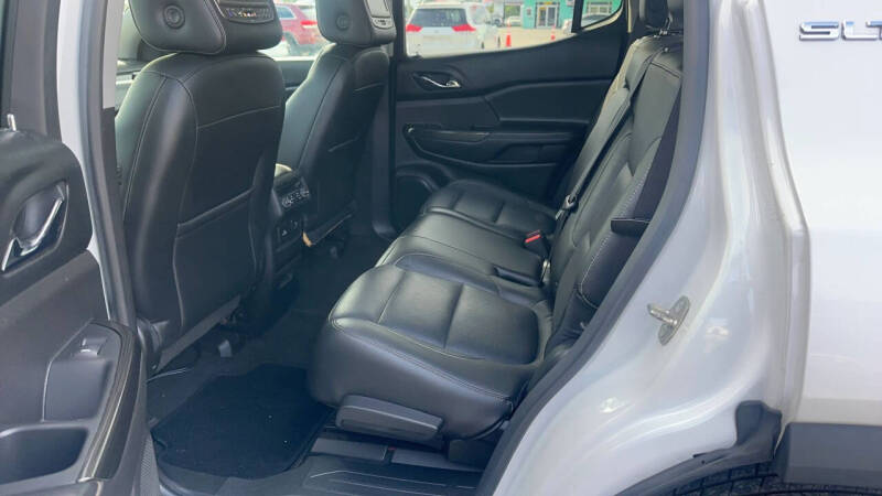 2017 GMC Acadia SLT-2