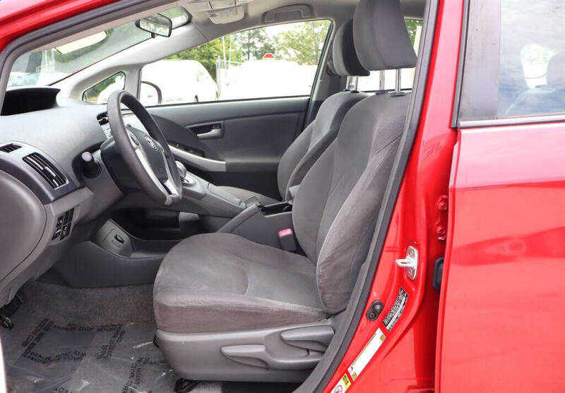 2010 Toyota Prius III