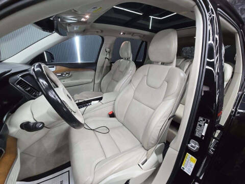 2016 Volvo XC90 T8 eAWD Inscription