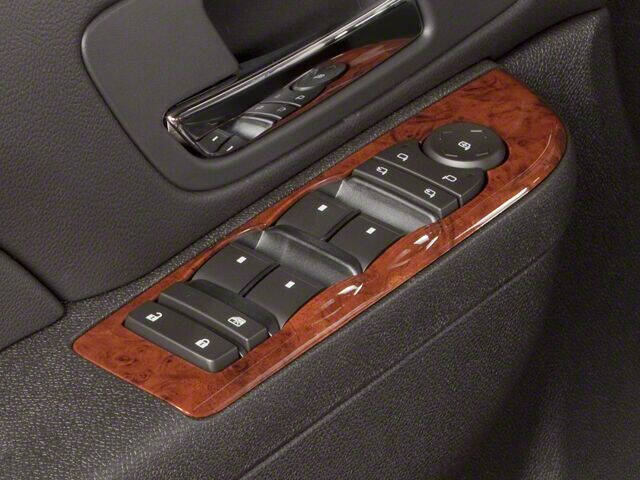 2013 Chevrolet Avalanche LS Black Diamond