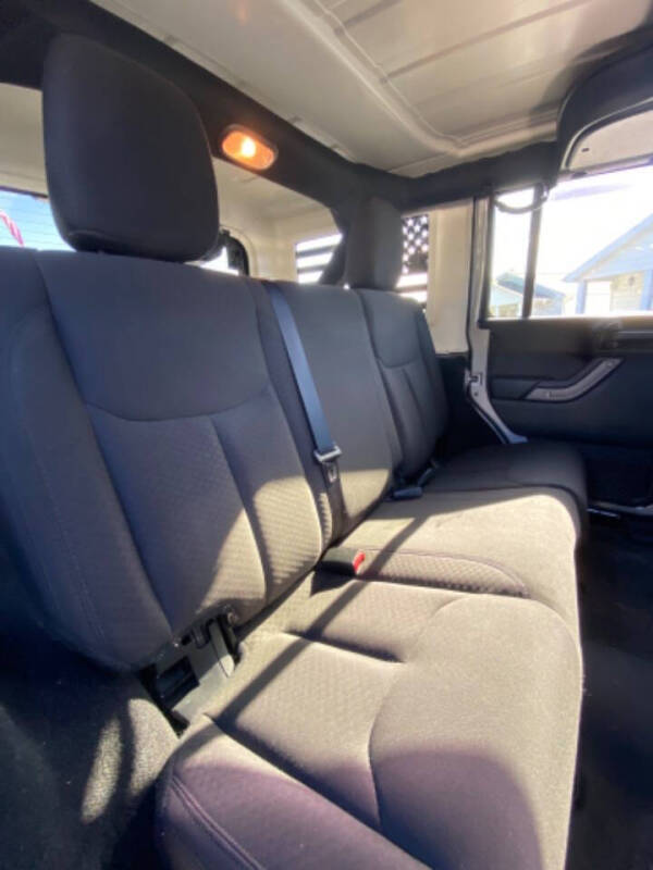 2016 Jeep Wrangler Unlimited Sport S