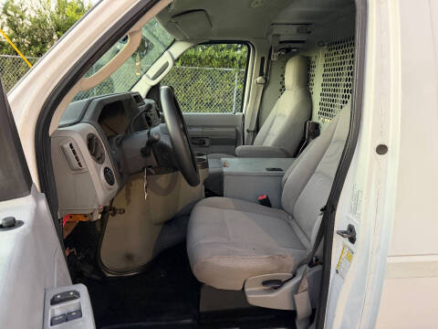 2009 Ford E-Series E-250