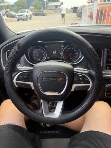 2016 Dodge Charger SXT