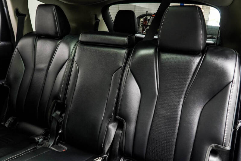 2024 Acura MDX w/Tech