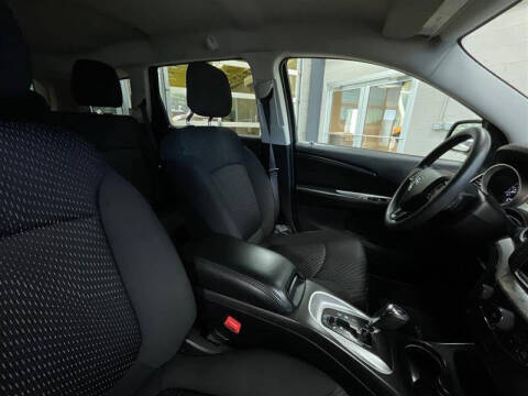 2017 Dodge Journey SE