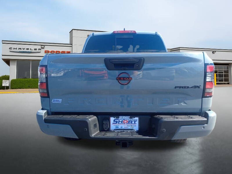 2024 Nissan Frontier PRO-4X