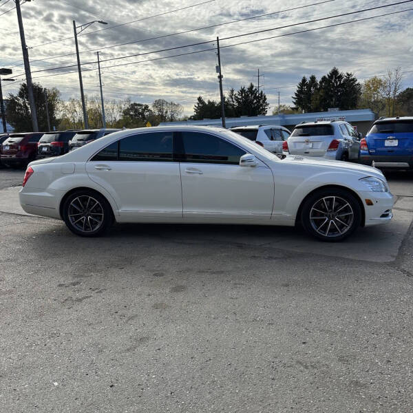 2010 Mercedes-Benz S-Class S 550 4MATIC