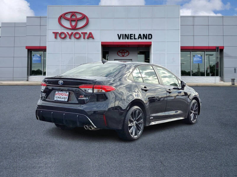 2024 Toyota Corolla Hybrid SE