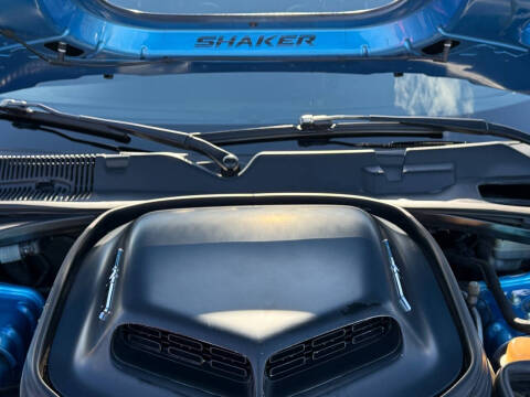 2015 Dodge Challenger R/T Plus Shaker