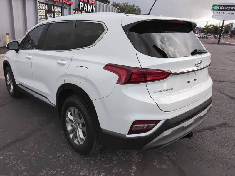 2019 Hyundai Santa Fe SE 2.4L