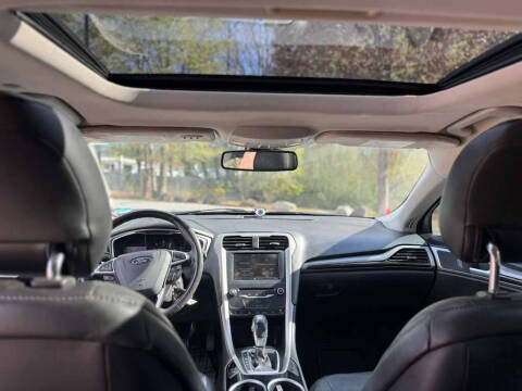 2013 Ford Fusion Hybrid SE