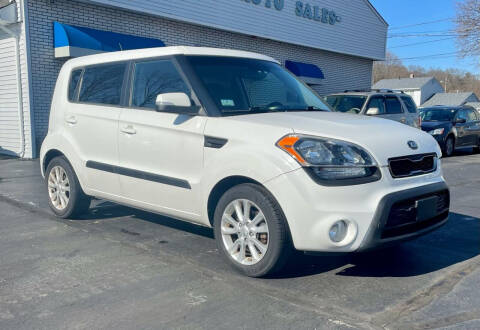 2013 Kia Soul for sale at FAMILY AUTO SALES, INC. in Johnston RI