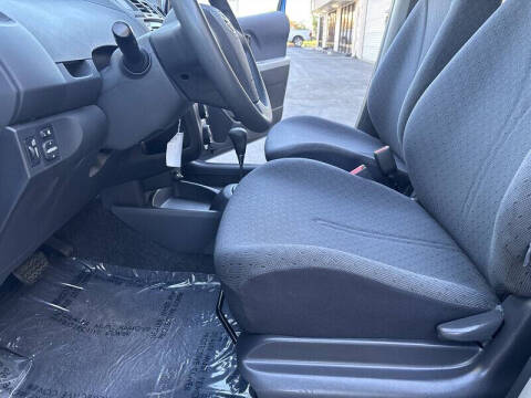 2010 Toyota Yaris