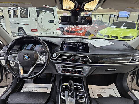 2017 BMW 7 Series 740i