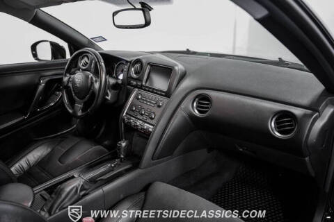 2013 Nissan GT-R