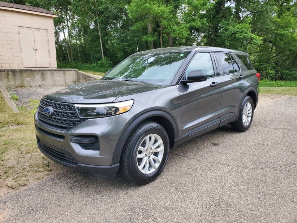 2020 Ford Explorer Base 4WD's photo