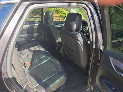 2018 Cadillac XT5 Luxury