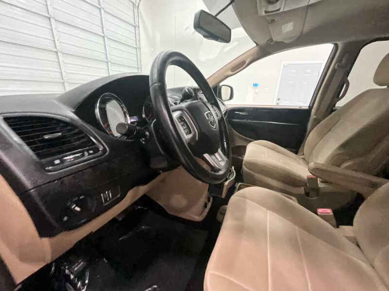 2014 Dodge Grand Caravan SE