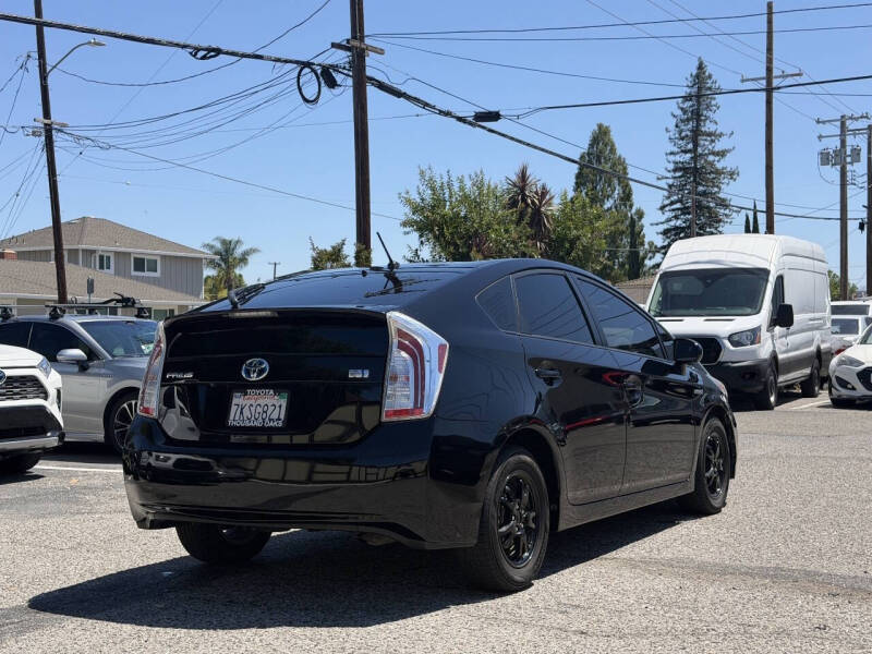 2015 Toyota Prius Three