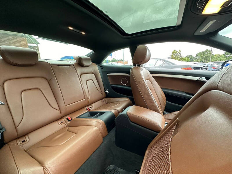 2011 Audi A5 2.0T quattro Premium Plus