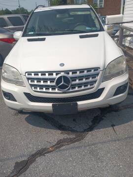 2009 Mercedes-Benz M-Class for sale at BRAUNS AUTO SALES in Pottstown PA
