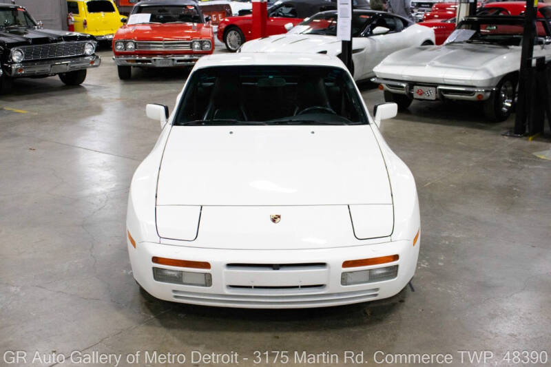 1988 Porsche 944 Turbo