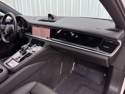 2021 Porsche Panamera 4S E-Hybrid