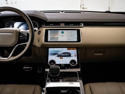 2022 Land Rover Range Rover Velar P250 R-Dynamic S