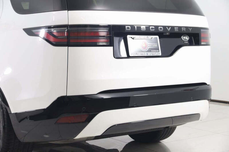 2023 Land Rover Discovery P360 S R-Dynamic