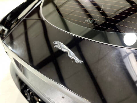 2015 Jaguar F-TYPE R