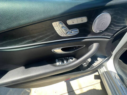 2019 Mercedes-Benz E-Class E 300